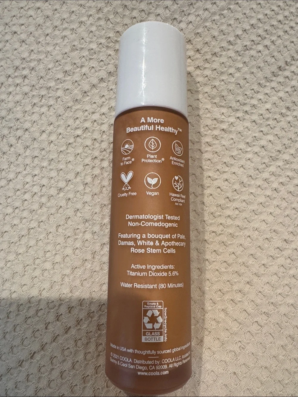 COOLA Rosilliance Tinted Moisturizer in Golden Shade